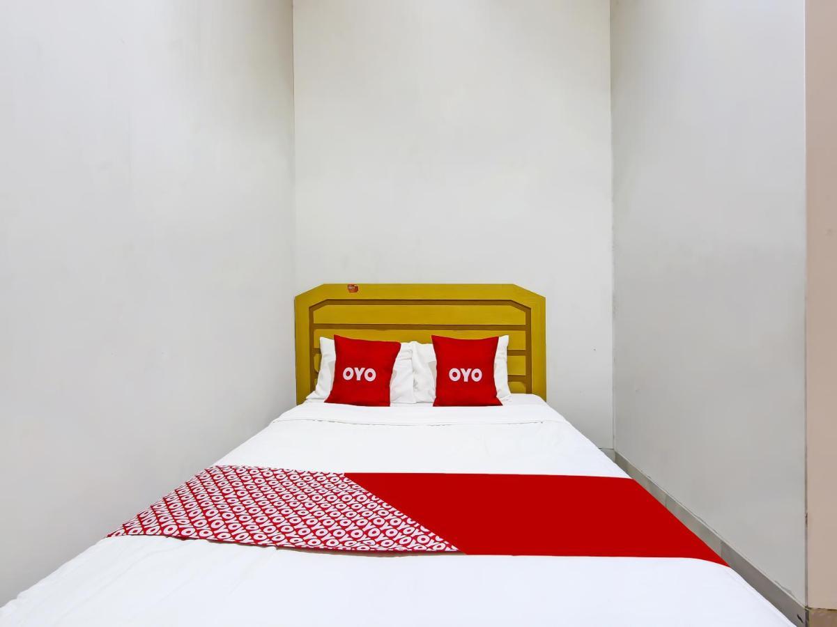 Oyo 3060 Al Fatih Guest House Syariah Тегал Экстерьер фото