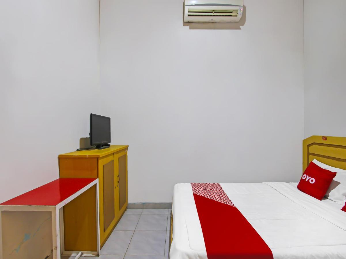 Oyo 3060 Al Fatih Guest House Syariah Тегал Экстерьер фото